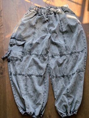 American Bazi Black Elastic Waist Pull-On Pants